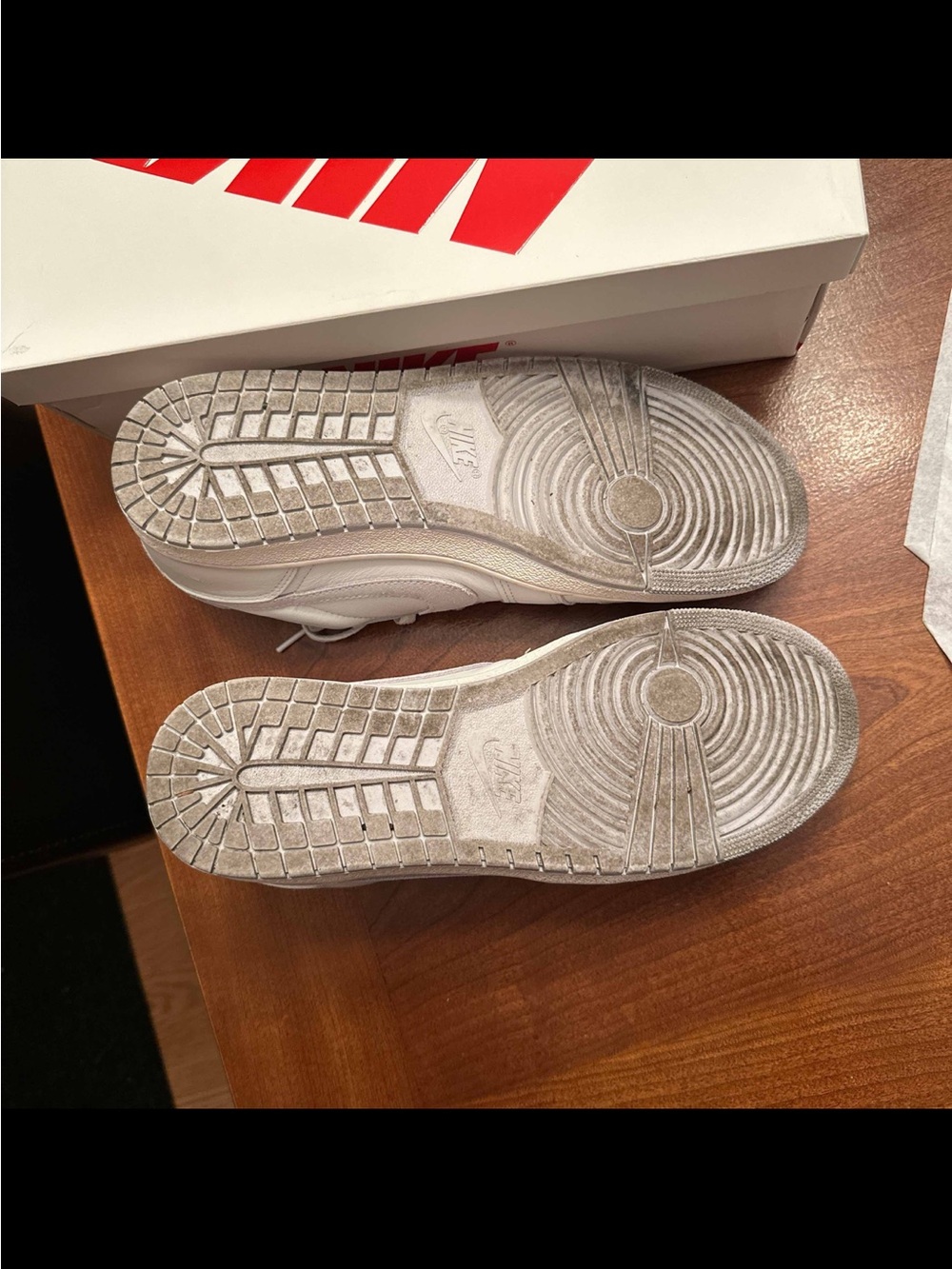 Air Jordan 1 Retro ‘85 OG “Neutral Grey” - Picture 4 of 6